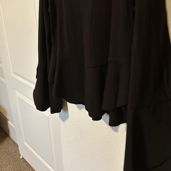 Women’s Guest Editor, Black, flare sleeve T-shirt - Picture 5 of 6